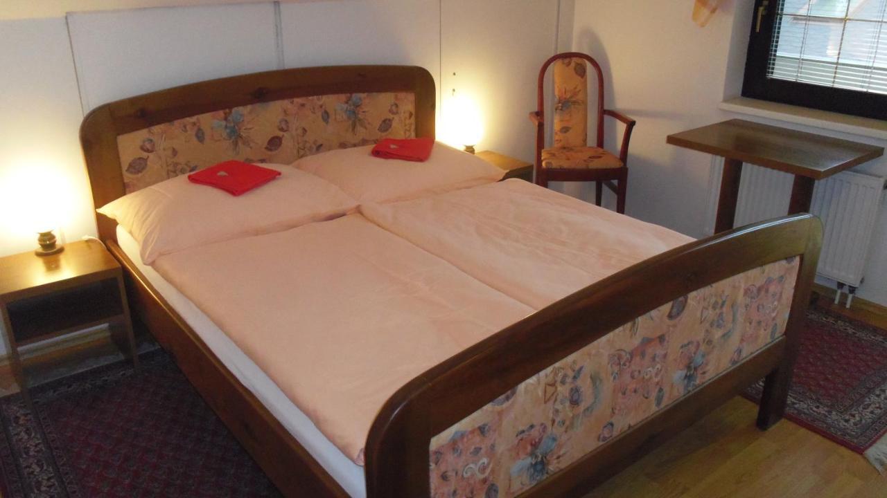 Pension Karolina Trnava ภายนอก รูปภาพ
