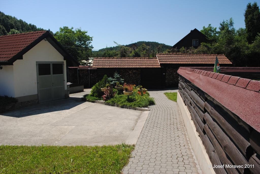 Pension Karolina Trnava ภายนอก รูปภาพ