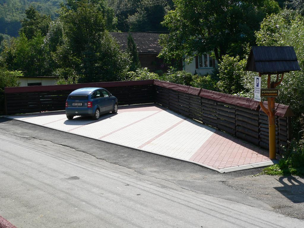 Pension Karolina Trnava ภายนอก รูปภาพ